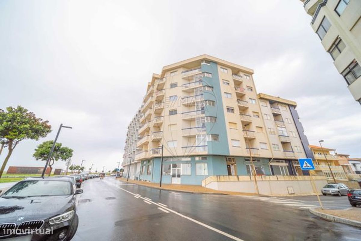 2 bedrooms Apartment in Povoa de Varzim, Portugal No. 40973