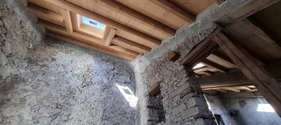 5-Zimmer Gebäude in Longarone, Italy, Nr. 36871 8