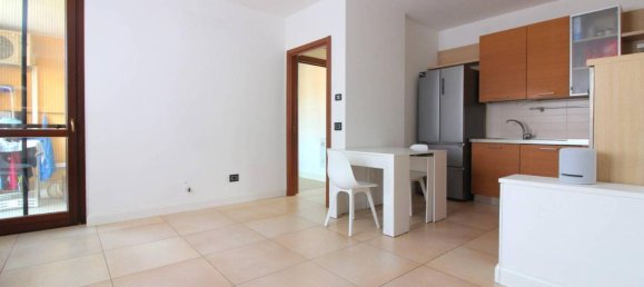 3 rooms Apartment in Travacò Siccomario, Italy No. 155443 3