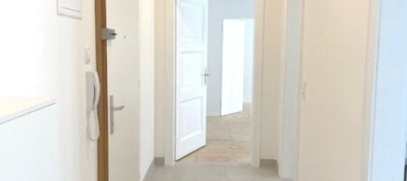 2 rooms Apartment in Innsbruck-Stadt, Austria No. 195204 9