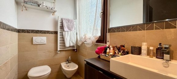 4غرفة شقة في Borghi, Italy رقم 78696 21