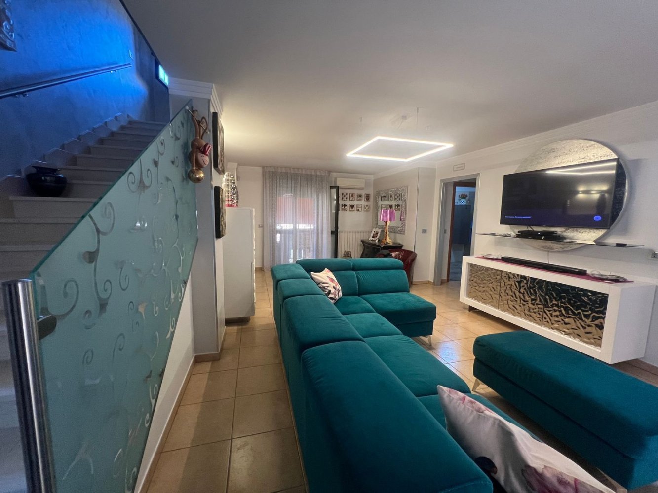 4 rooms House in Cerignola, Italy No. 26181