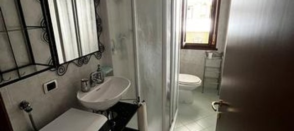 6-Zimmer Wohnung in Trieste, Italy, Nr. 292757 3
