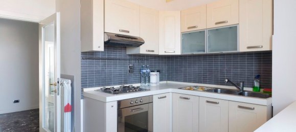 6 غرف نوم شقة في Bologna, Italy رقم 315879 5