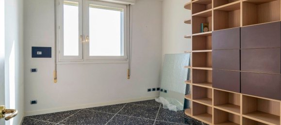 6 غرف نوم شقة في Bologna, Italy رقم 315879 7