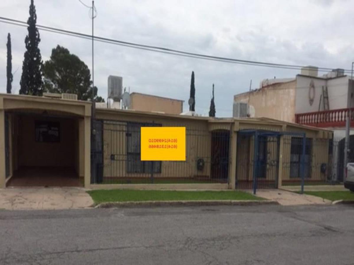 Casa de 3 dormitorios en Chihuahua, Mexico No. 167839