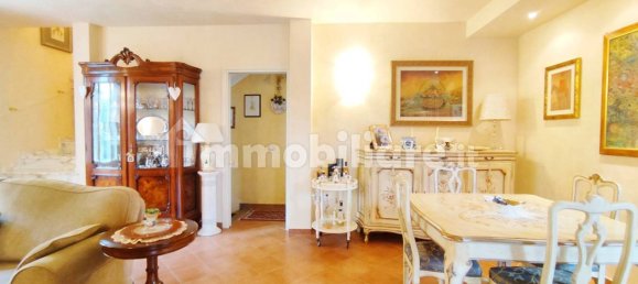 Villa de 3 dormitorios en Pistoia, Italy No. 219143 5