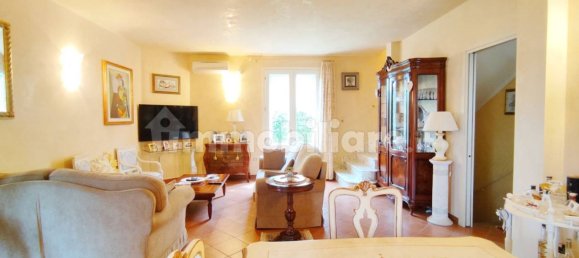 Villa de 3 dormitorios en Pistoia, Italy No. 219143 6