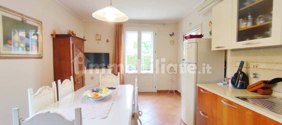 Villa de 3 dormitorios en Pistoia, Italy No. 219143 12