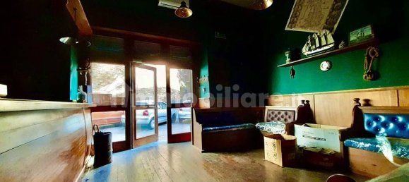 2 rooms Commercial property in Catanzaro, Italy No. 92284 11