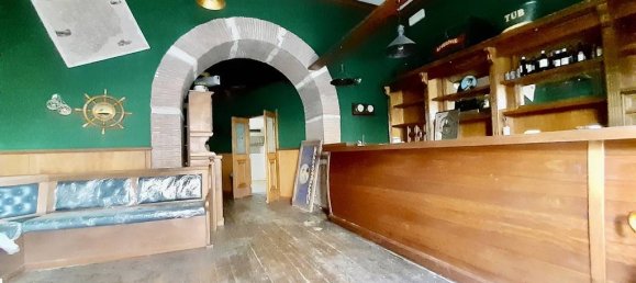 2 rooms Commercial property in Catanzaro, Italy No. 92284 7