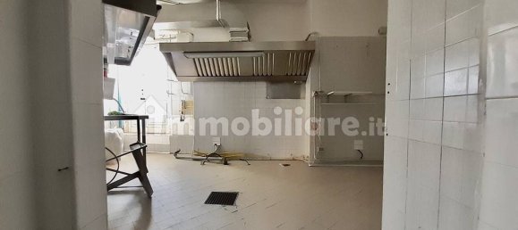 2 rooms Commercial property in Catanzaro, Italy No. 92284 13