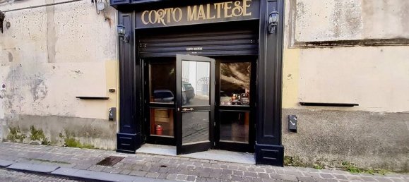 2 rooms Commercial property in Catanzaro, Italy No. 92284 4