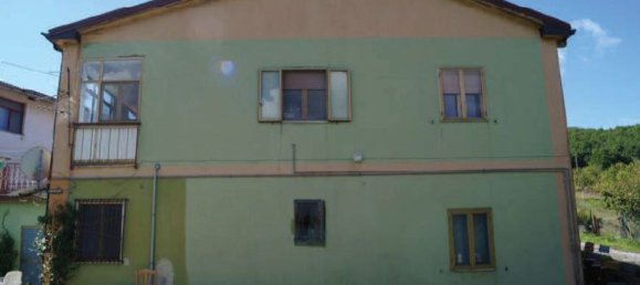 7 rooms Apartment in Picerno, Italy No. 39529 18