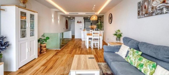 3 bedrooms Duplex in La Alcaidesa, Spain No. 145720 2