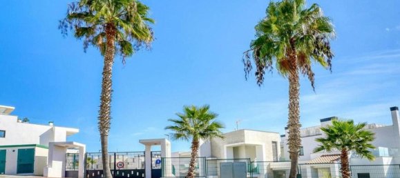 3 bedrooms Duplex in La Alcaidesa, Spain No. 145720 6