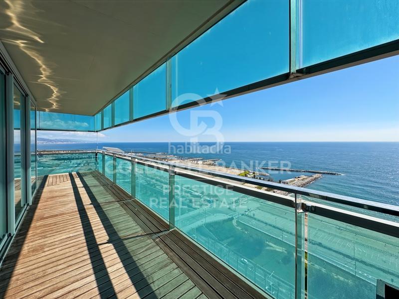 3 bedrooms Apartment in Sant Marti, Spain No. 68853