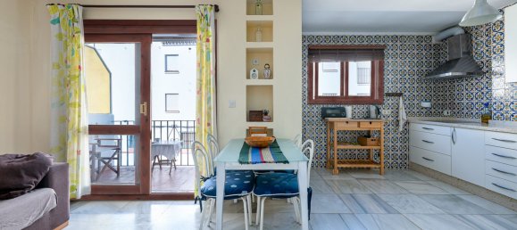 Adosado de 5 dormitorios en Estepona, Spain No. 137287 7