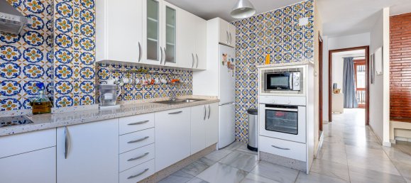 Adosado de 5 dormitorios en Estepona, Spain No. 137287 10