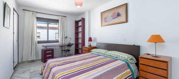 Adosado de 5 dormitorios en Estepona, Spain No. 137287 15