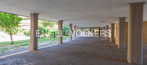 Квартира с 5 спальнями в Рим, Италия № 360825 19