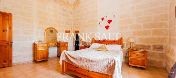 Ферма с 3 спальнями в Марсашлокк, Мальта № 6228 8