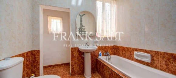 2 chambres Appartement à Senglea, Malta No. 68 18