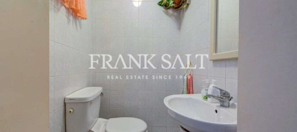 2 chambres Appartement à Senglea, Malta No. 68 17