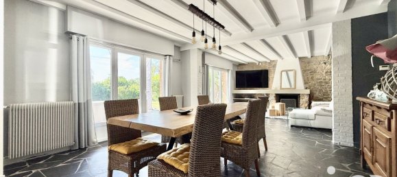 5 bedrooms House in Roncq, France No. 272676 4