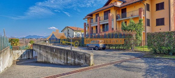 2 rooms Apartment in Varese, Italy No. 42291 20