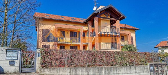 2 rooms Apartment in Varese, Italy No. 42291 21