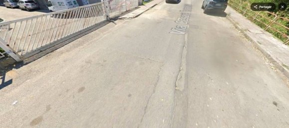 82m² Commercial property in Cosenza, Italy No. 36898 3