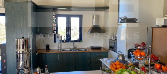 3 bedrooms Villa in Crete, Greece No. 334 13