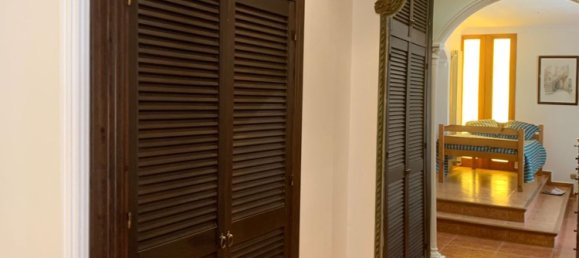 5 غرف نوم فيلا في Cadiz, Spain رقم 25086 33