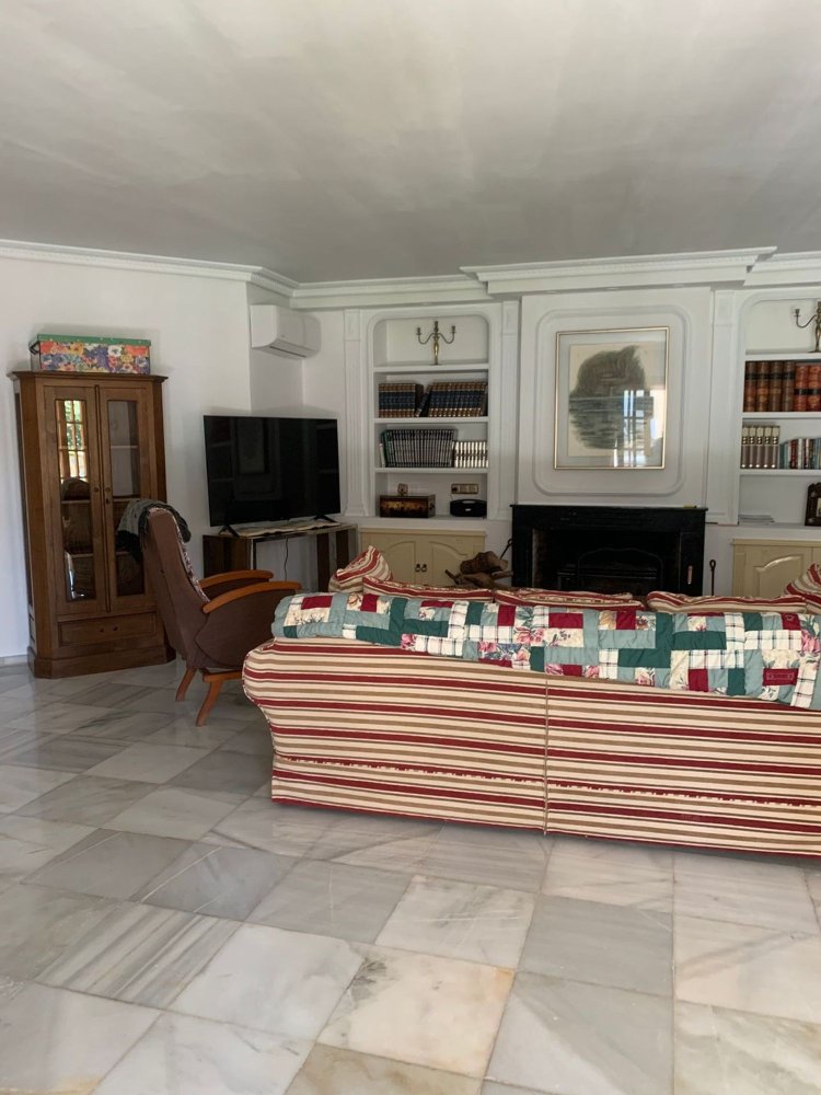 5 غرف نوم فيلا في Cadiz, Spain رقم 25086