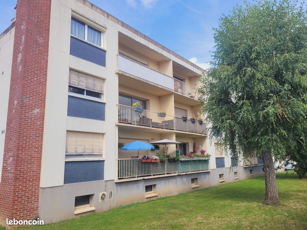 3 غرف نوم شقة في Louviers, France رقم 357371