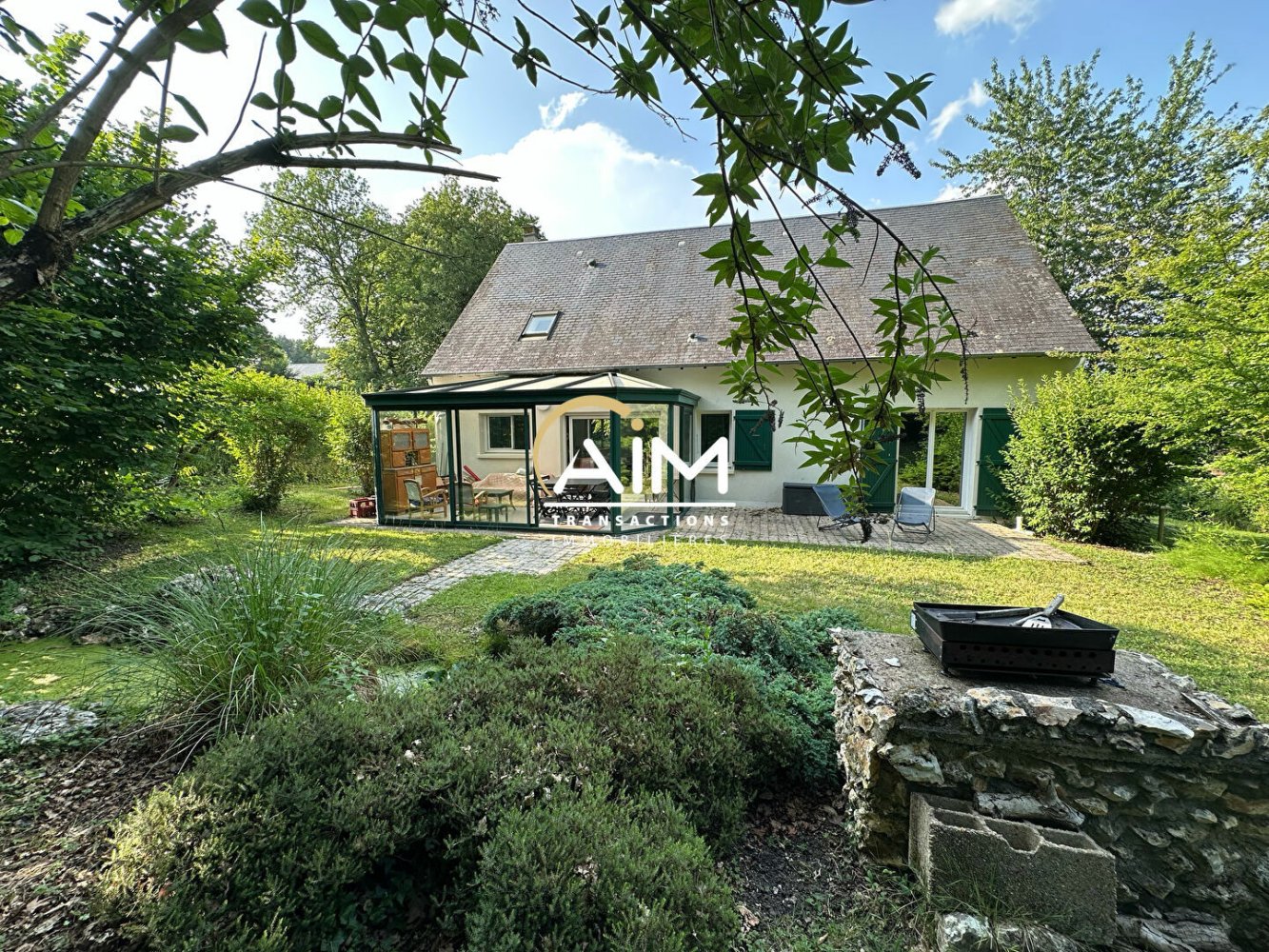 Casa de 5 dormitorios en Mettray, France No. 87743