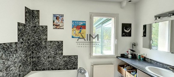 Casa de 5 dormitorios en Mettray, France No. 87743 5