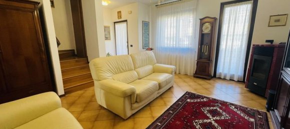 Casa de 5 habitaciónes en Noventa Padovana, Italy No. 29955 21