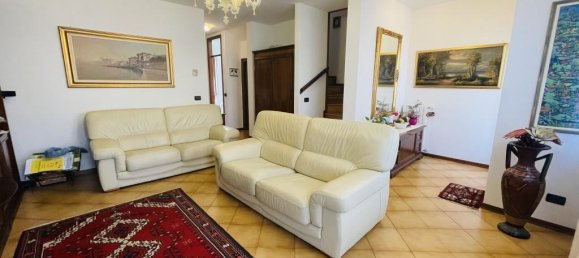 Casa de 5 habitaciónes en Noventa Padovana, Italy No. 29955 25