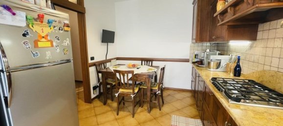 Casa de 5 habitaciónes en Noventa Padovana, Italy No. 29955 29