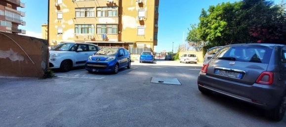 مرآب في Palermo, Italy 36متر مربع رقم 68534 12