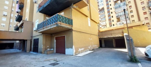 مرآب في Palermo, Italy 36متر مربع رقم 68534 10