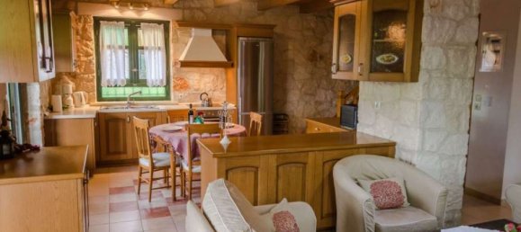 4 Schlafzimmer Property in Zakynthos, Greece, Nr. 571 5