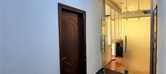 Escritório de 7 divisões em Baku, Azerbaijan N.º 41 26