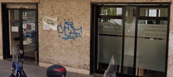 4 rooms Commercial property in Rome, Italy No. 83831 5