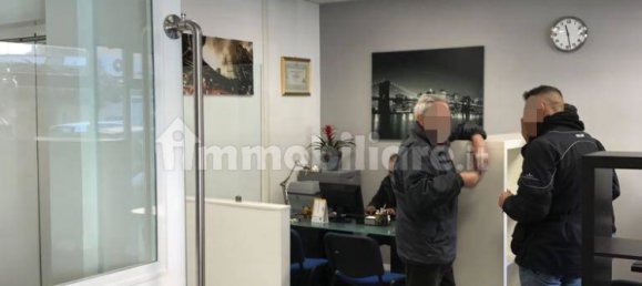 4 rooms Commercial property in Rome, Italy No. 83831 18