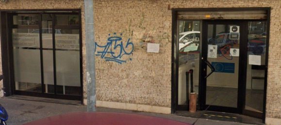 4 rooms Commercial property in Rome, Italy No. 83831 11