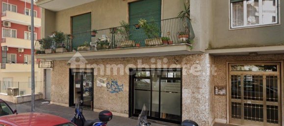 4 rooms Commercial property in Rome, Italy No. 83831 4