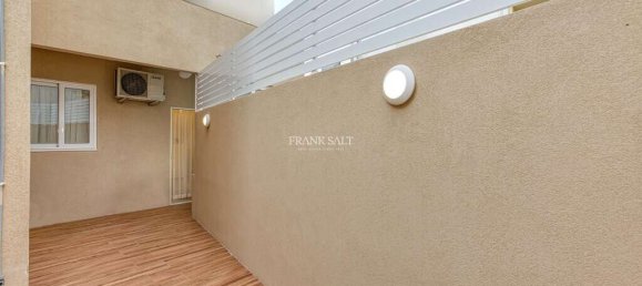 Apartamento T3 em Saint Paul's Bay, Malta N.º 2088 16